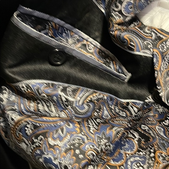 Vibrant Yellow Blazer with Black Trim - Picture 10 of 13